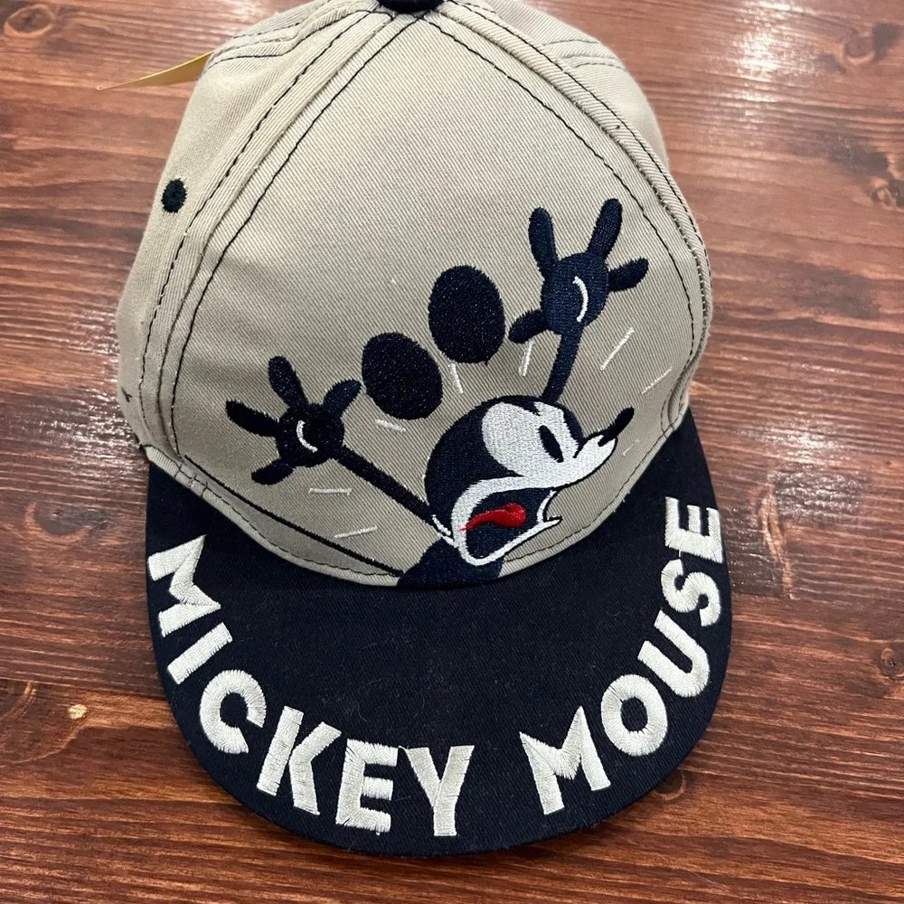 Disney Beige and Navy Mickey Mouse Cap - Picture 1 of 6